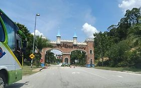 Gambang Homestay Banglo