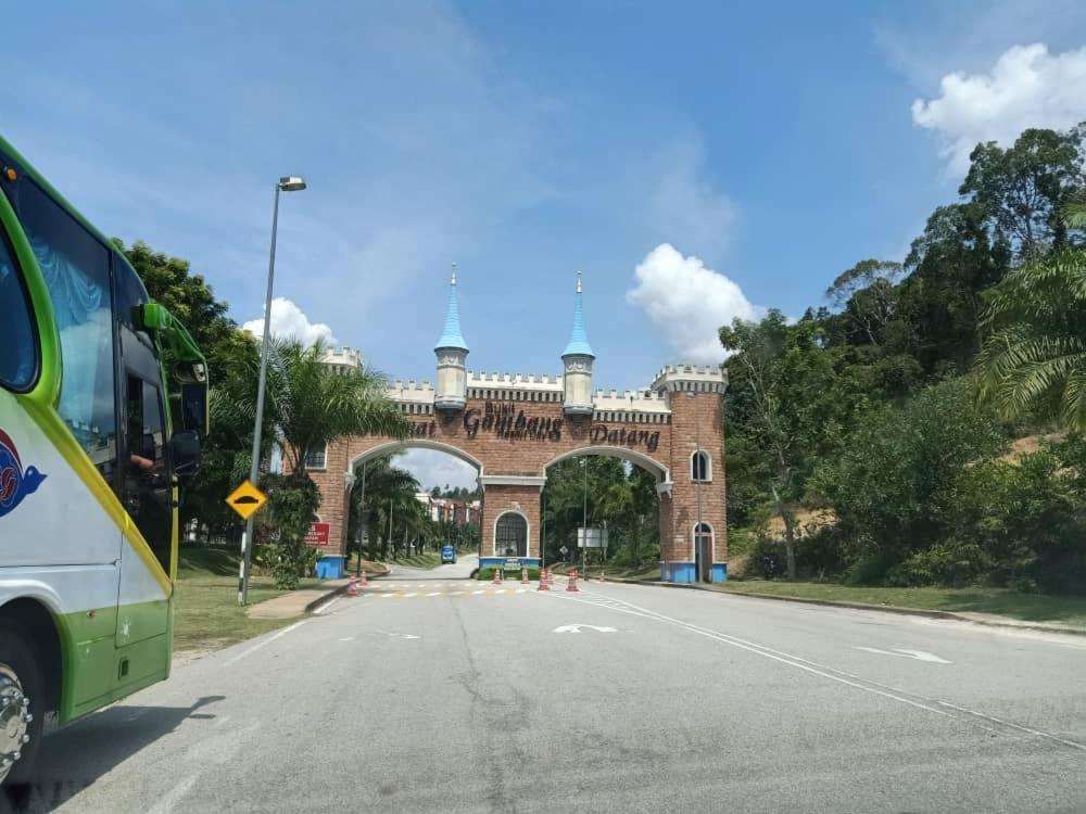 Gambang Homestay Banglo Kuantan Luaran gambar