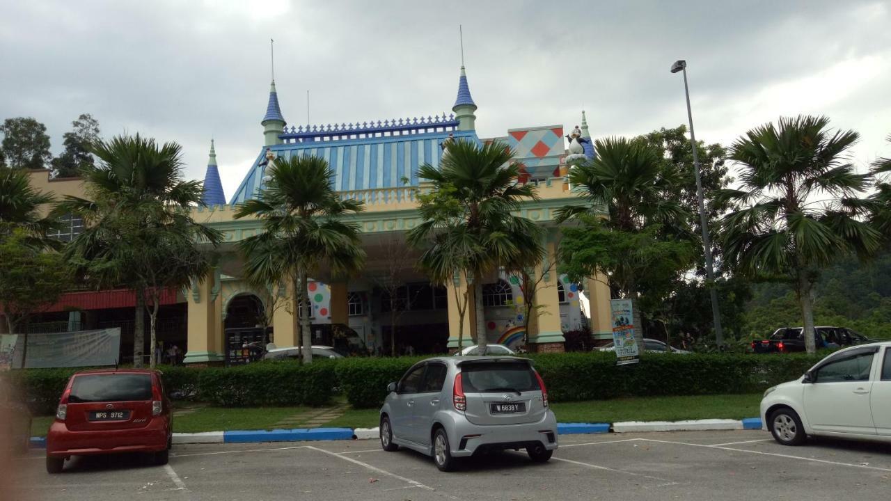 Gambang Homestay Banglo Kuantan Luaran gambar
