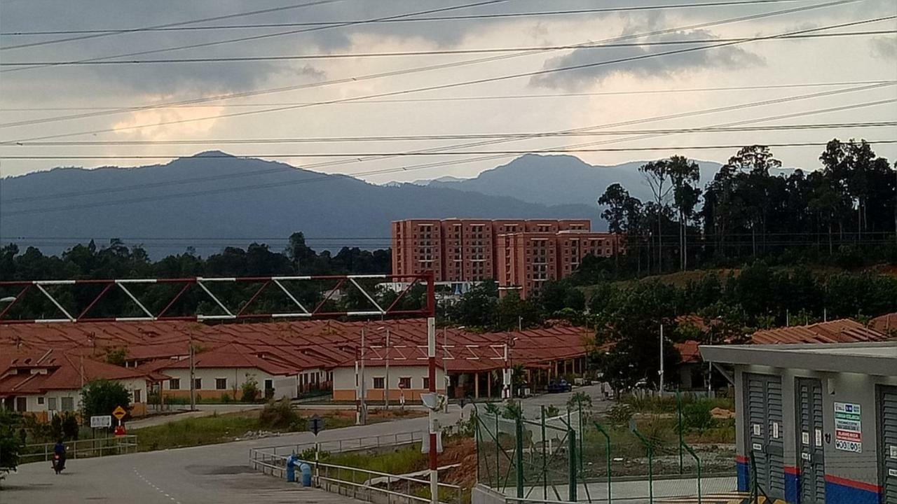 Gambang Homestay Banglo Kuantan Luaran gambar