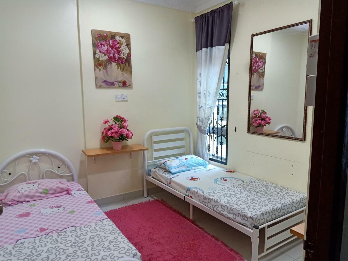 Gambang Homestay Banglo Kuantan Luaran gambar